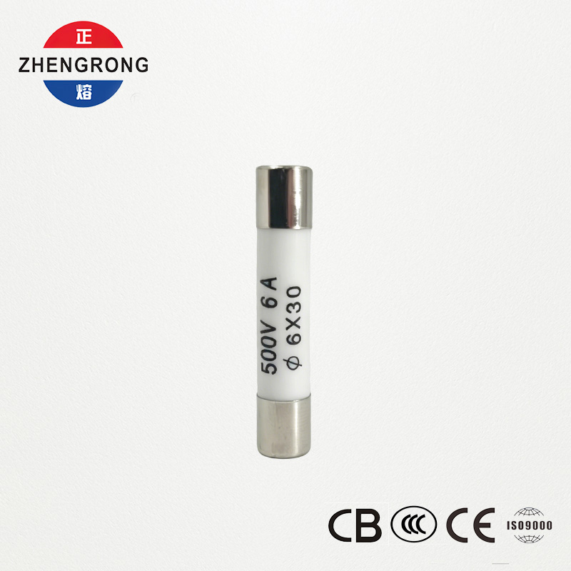 Висококачествени предпазители 6*30mm R058 6A за международни дистрибутори